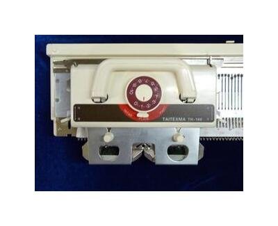 Taitexma TH160/TR160 160 Needle 6mm Mid Gauge 38 Inch Wide Knitting Machine - Image 2