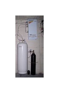 N2-GEN Nitrogen Generator for Draft Beer Systems - Image 1