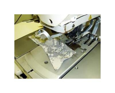 Juki MEB 3200S Jacket Keyhole Eyelet Buttonhole, Industrial Top&Bottom Thread ChainStitch Sewing Machine - Image 2