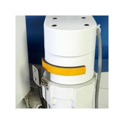 Reliable 7600VB Vacuum & Up-Air Commercial Heated Ironing Board Pressing Table - Image 7