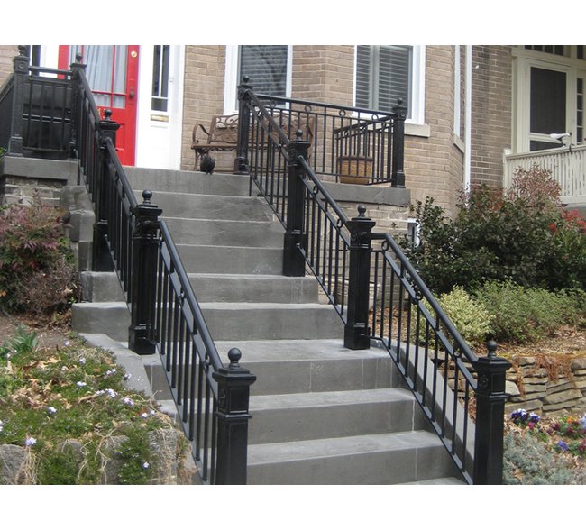 Durable Iron Handrails for Safety and Style - Image 1