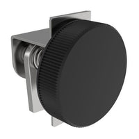 Self-Adjusting Medium Compression Latch