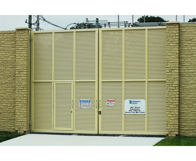 Long®Fence Louvered Screening Gates - Image 4