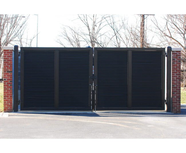 Long®Fence Louvered Screening Gates - Image 5