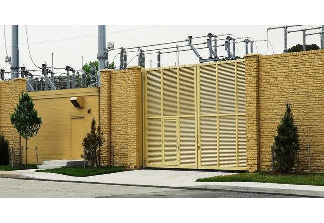 Long®Fence Louvered Screening Gates - Image 1