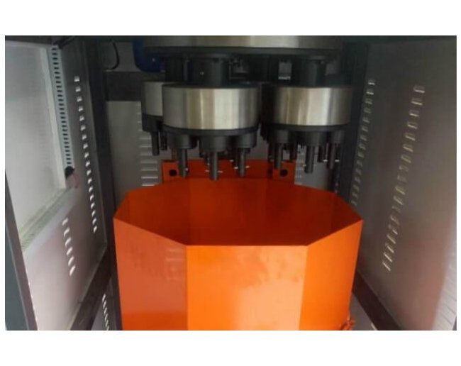 Inovatec Drag Finishing Machine with Right Drag Finishing Media - Image 3