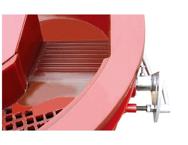 Inovatec VBS(B) 600L Vibratory Deburring Machine - Image 7