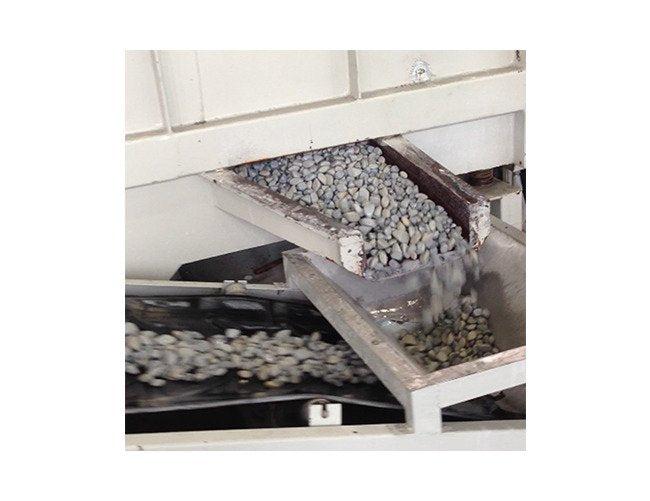 Inovatec Longitudinal Vibratory Mass Finishing Machine - Image 3