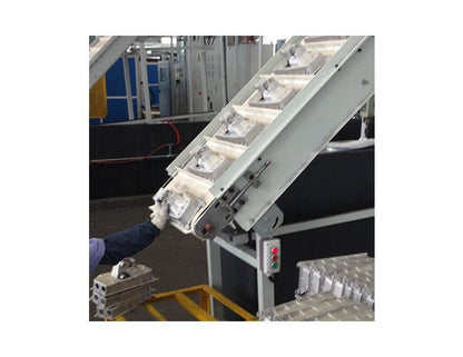 Inovatec Longitudinal Vibratory Mass Finishing Machine - Image 5