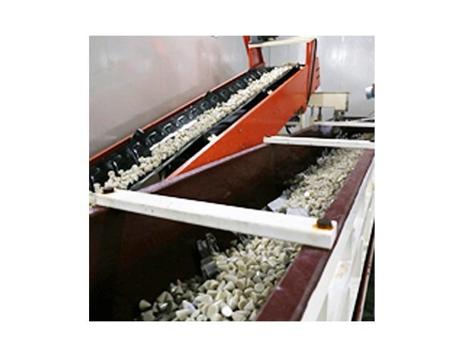 Inovatec Longitudinal Vibratory Mass Finishing Machine - Image 6