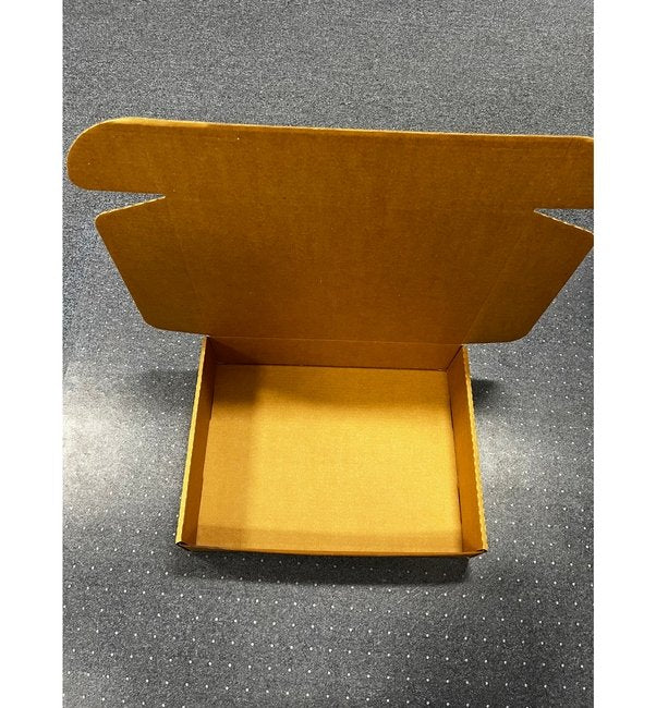 Eco-Friendly Monthly Shipping Boxes - Image 2