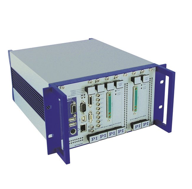 E-712 High Voltage Digital Piezo Motion Controllers Amplifier - Image 1