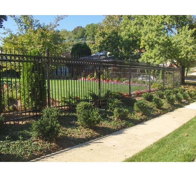 Durable Long®Fence Ornamental Iron Fences - Image 18