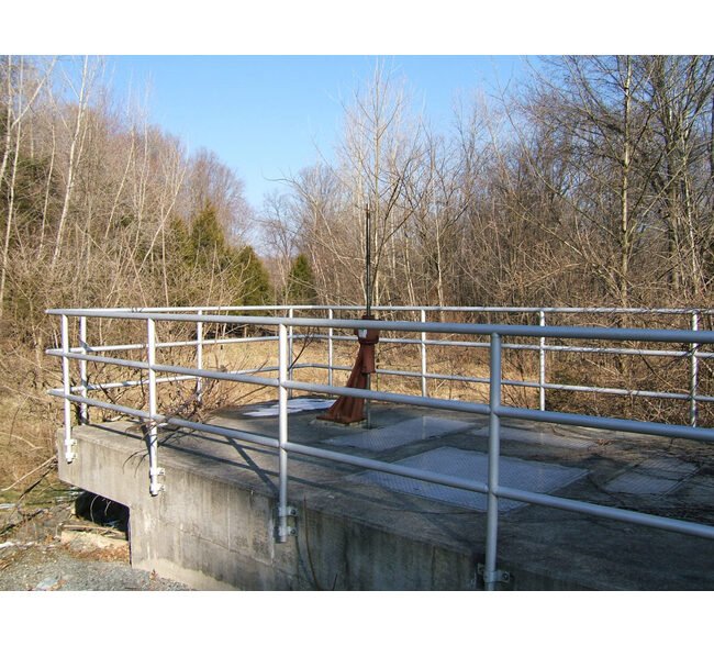 Long®Fence Pipe Rail Fences - Image 2