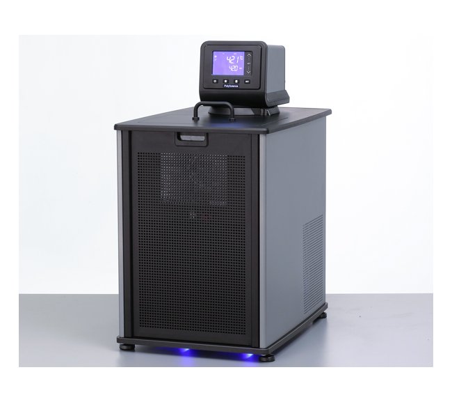 15 Liter (L) Capacity and -30 Degree Celcius (ºC) Temperature Polyscience Circulating Chiller - Image 7