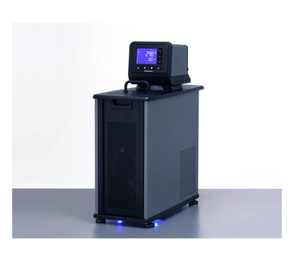 7 Liter (L) Capacity and -20 Degree Celcius (ºC) Temperature Polyscience Circulating Chiller - Image 4