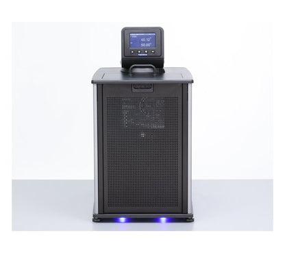15 Liter (L) Capacity and -30 Degree Celcius (ºC) Temperature Polyscience Circulating Chiller - Image 4