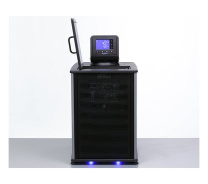15 Liter (L) Capacity and -30 Degree Celcius (ºC) Temperature Polyscience Circulating Chiller - Image 9