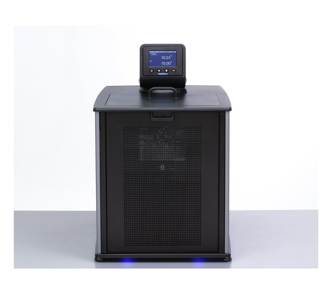 28 Liter (L) Capacity and -30 Degree Celcius (ºC) Temperature Polyscience Circulating Chiller - Image 9