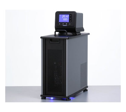 7 Liter (L) Capacity and -20 Degree Celcius (ºC) Temperature Polyscience Circulating Chiller - Image 7