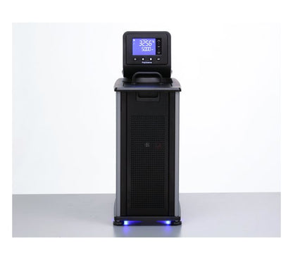 7 Liter (L) Capacity and -20 Degree Celcius (ºC) Temperature Polyscience Circulating Chiller - Image 8