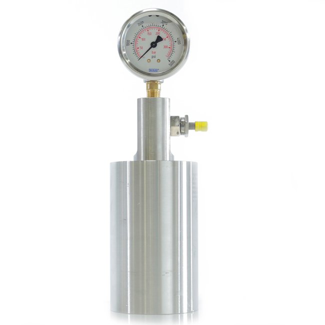 SENTRY XP Series High Pressure Pulsation Dampeners - 12 cu in - Image 1