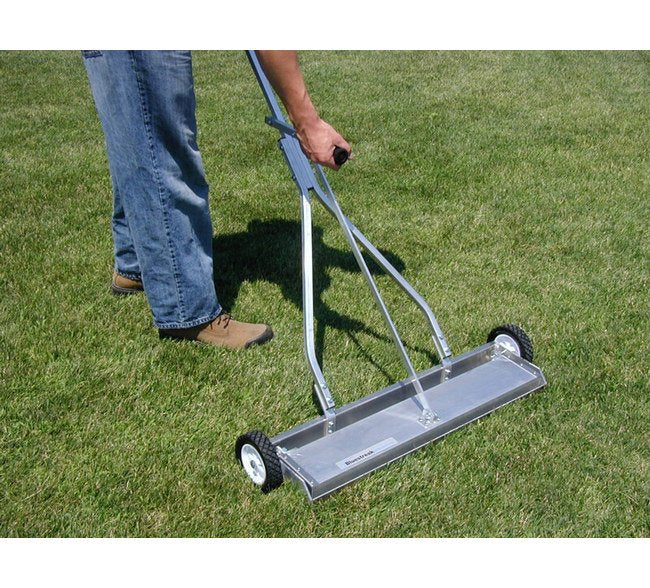 Aurora™ 19 Inch (in) Width Magnetic Sweeper - Image 3