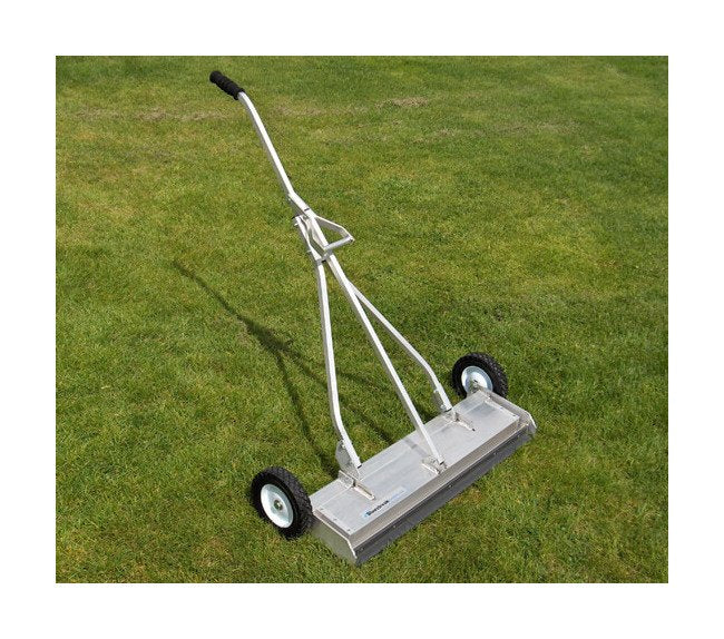 Bora™ 31 Inch (in) Width Magnetic Sweeper - Image 15