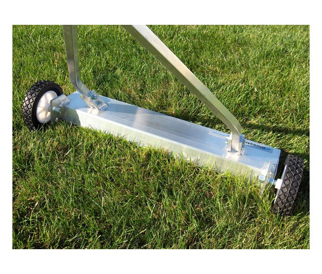 Magnum™ 37 Inch (in) Width Magnetic Sweeper - Image 2