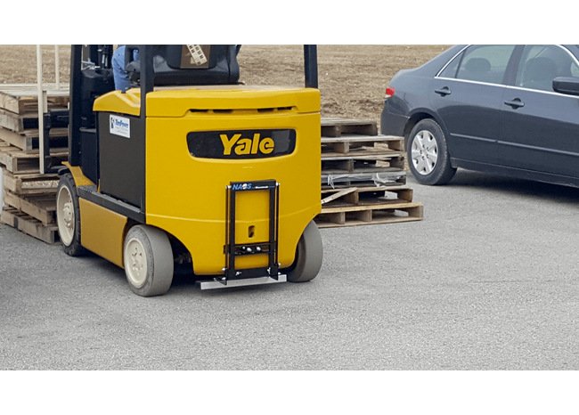 NAOS™ 18 Inch (in) Width Magnetic Sweeper - Image 28