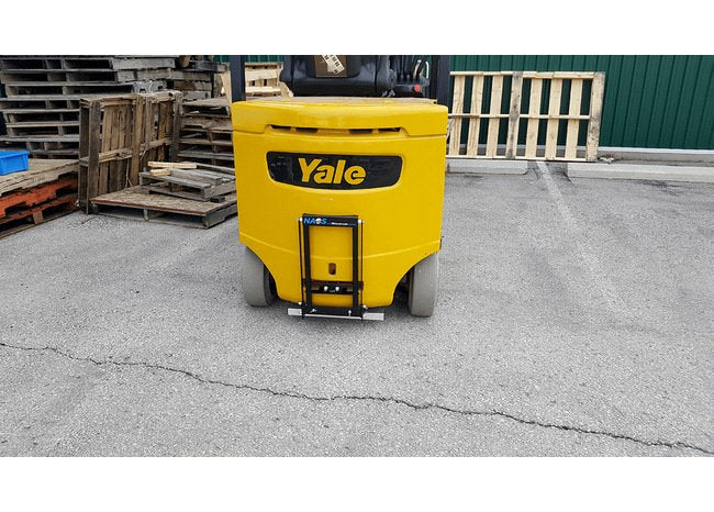 NAOS™ 18 Inch (in) Width Magnetic Sweeper - Image 35