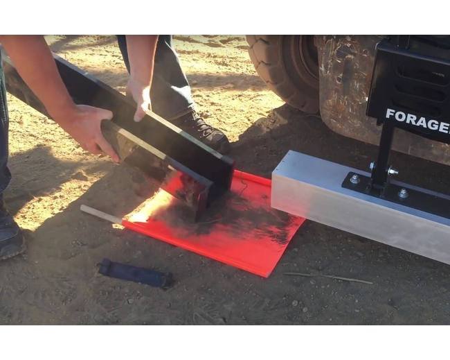 Forager™ 38 Inch (in) Width Magnetic Sweeper - Image 17