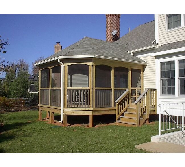 Long®Fence Wood Screened Porch - Image 11