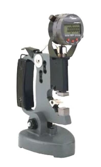 Mahr 1-2 Inch Outside Diameter Snap Gage with Dial Indicator - Image 1