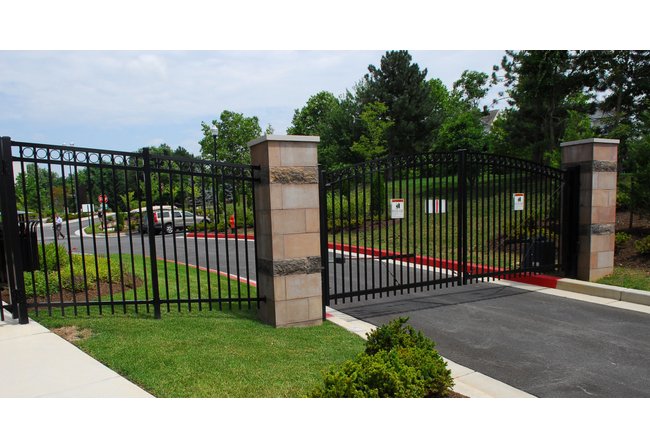 Long®Fence Swing Gates - Image 1