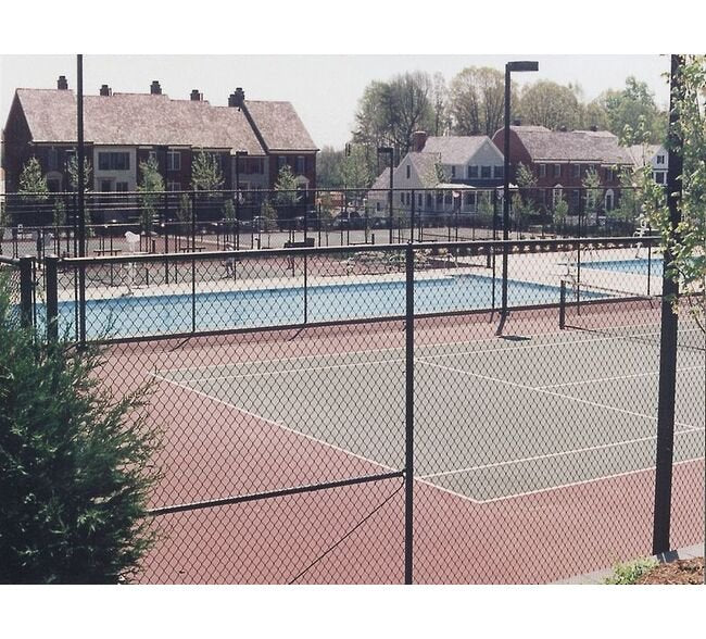 Commercial Grade Tennis Court Chain Link Fencing - Image 4