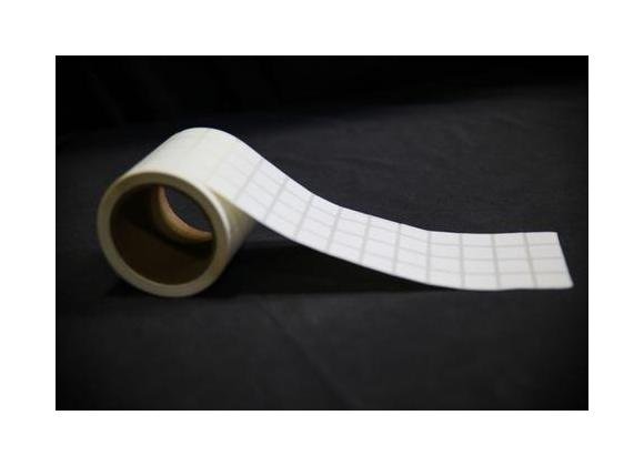 0.875 x 0.875 Inch Size and 4 Inch Roll Height Thermal Transfer Paper Label - Image 1