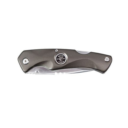 Klein® Electricians Pocket Knife with Wire Stripping Notches - Image 2