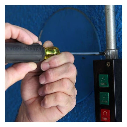 Klein® 4 in. Combo-Tip Driver #1 Screwdriver - Image 4