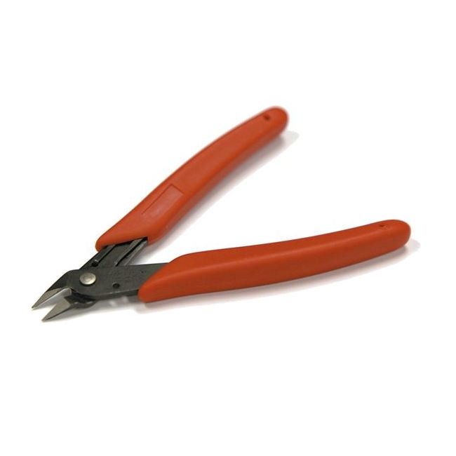 Klein® 5-Inch Diagonal-Cutting Pliers - Precision Tool for Soft Wire Cutting - Image 2
