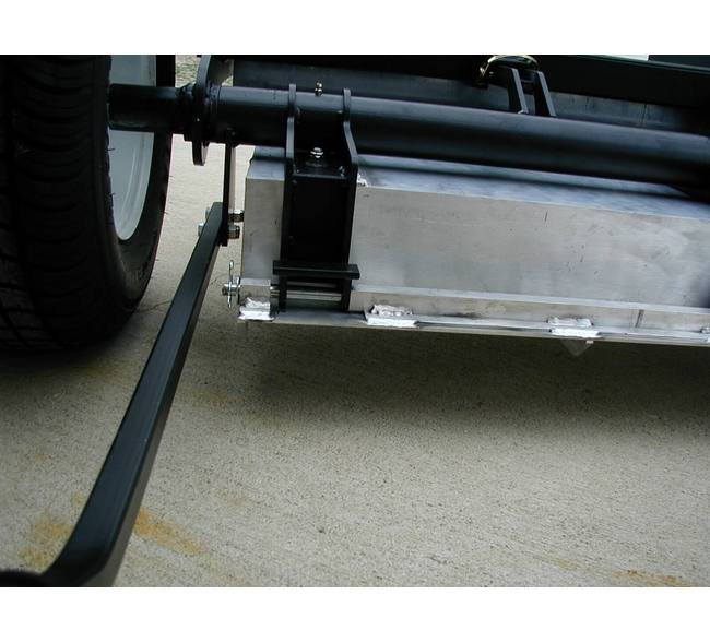 Piranha™ 72 Inch (in) Width Magnetic Sweeper - Image 45