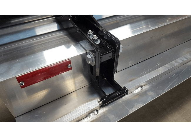 Piranha™ 72 Inch (in) Width Magnetic Sweeper - Image 52