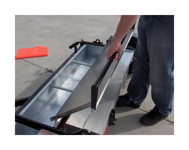 Piranha™ 96 Inch (in) Width Magnetic Sweeper - Image 10