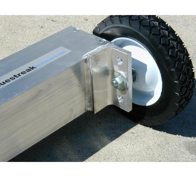 Razor™ 3 x 3 Inch (in) Size and 38 Inch (in) Width Magnetic Sweeper - Image 15