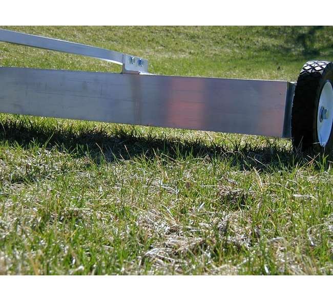 Razor™ 3 x 3 Inch (in) Size and 38 Inch (in) Width Magnetic Sweeper - Image 18