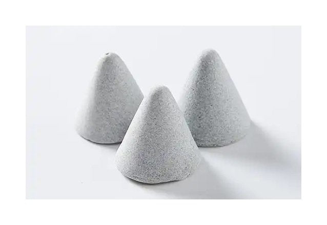 Inovatec Mid-Cut Ceramic Tumbling Media - Image 12