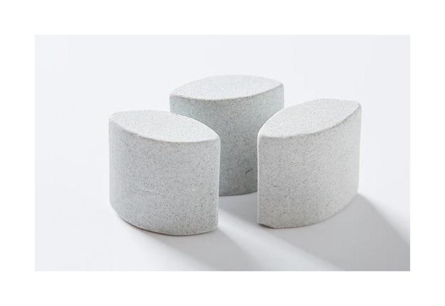 Inovatec Mid-Cut Ceramic Tumbling Media - Image 3