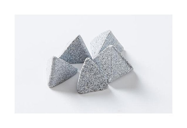 Inovatec VFC Ceramic Tumbling Media - Image 4