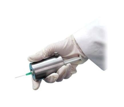 Tungsten Shielded Z-PET Syringe for Radiopharmaceuticals - Image 1