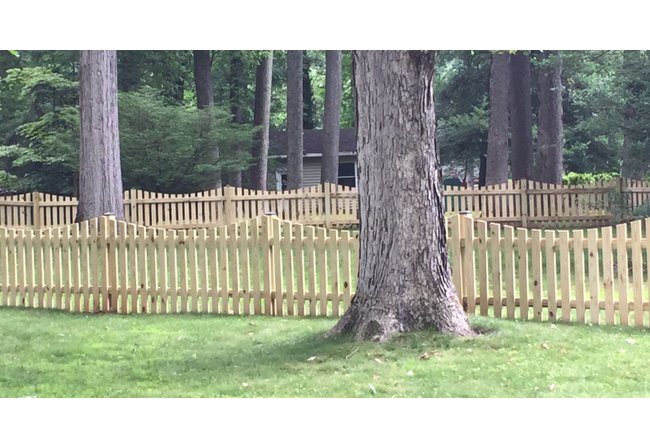 Durable Wood Picket Fences | Long®Fence - Image 2